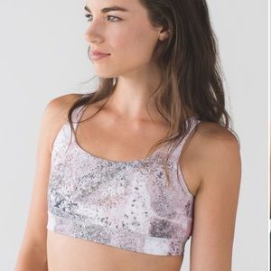 Lululemon Energy Bra Size 6 “Sugar Crush Multi”
